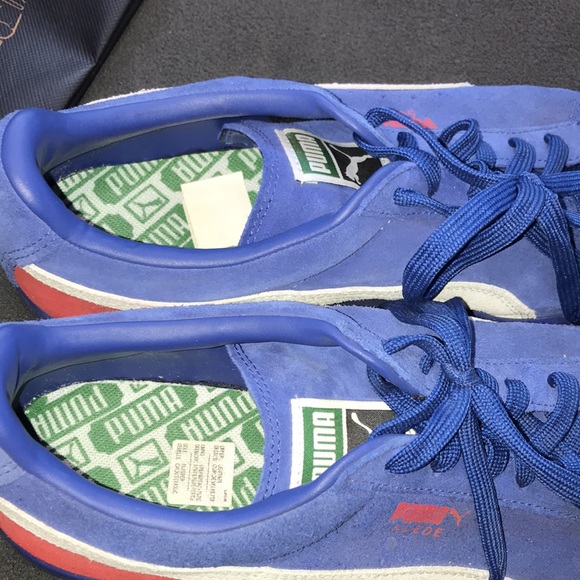 Men’s 10 Puma Suede Sneakers - Picture 3 of 15